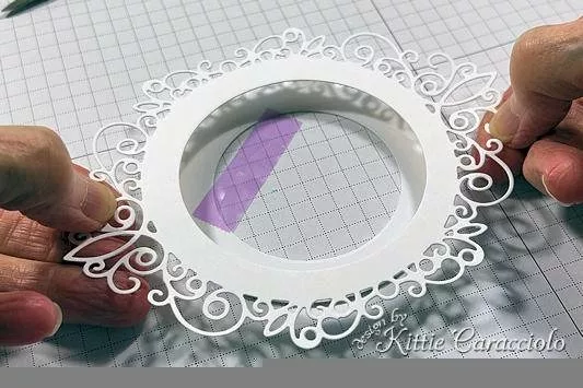 How to Make Circle-Patterned Die-Cut Cards - Tips and Techniques